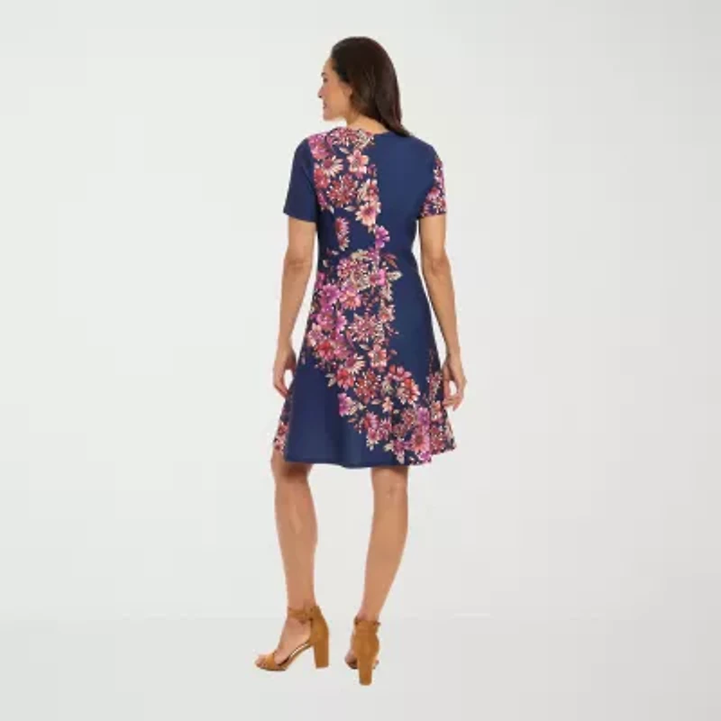 London Style Womens Short Sleeve Floral Petite Fit + Flare Dress