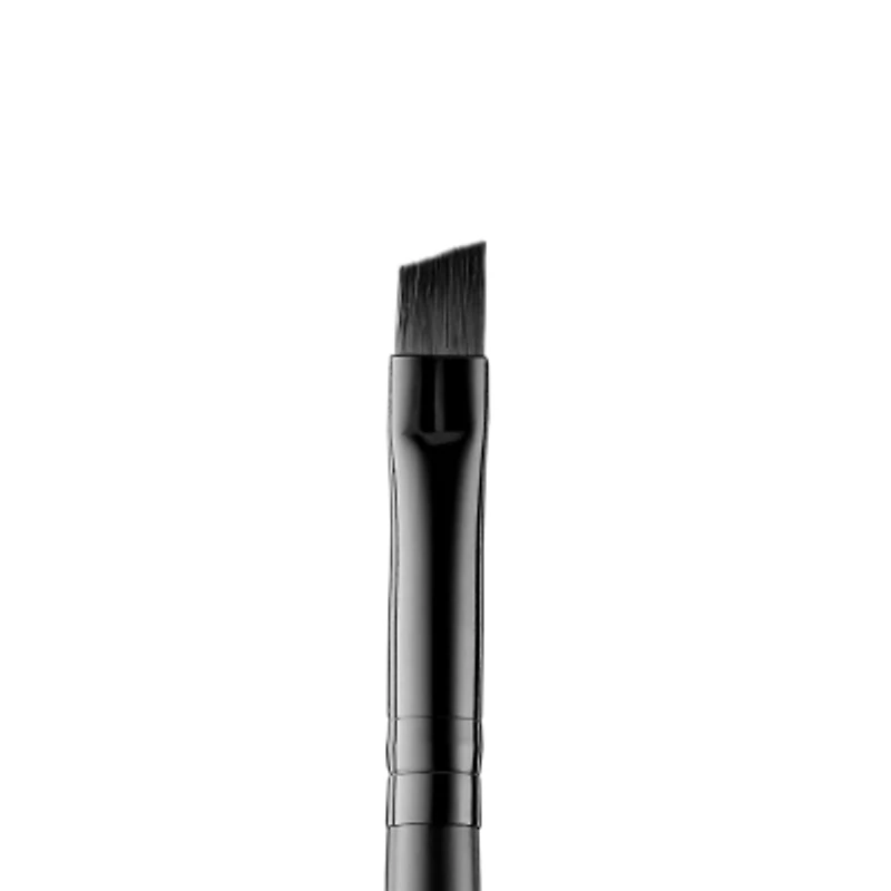 e.l.f. Small Angled Brush
