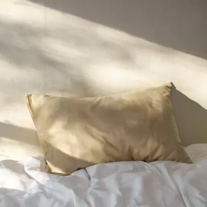 Shuteye Supply Beautifully Crinkled Cotton Linen Pillowcase Set