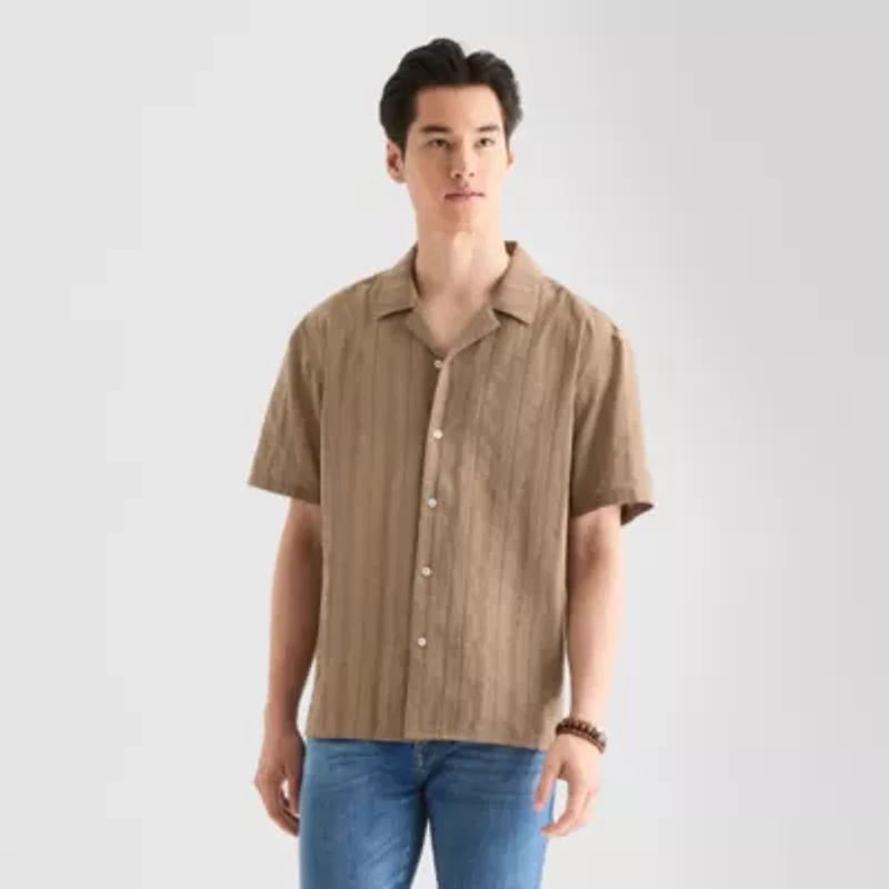 Arizona Mens Short Sleeve Relaxed Fit Button-Down Shirt