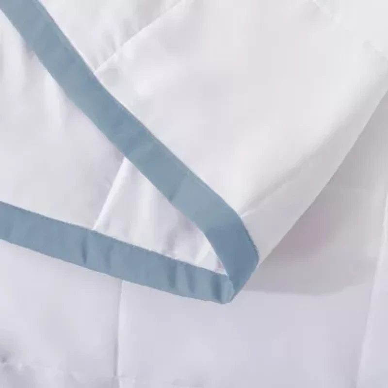 St. James Home Hypoallergenic Lightweight Blanket