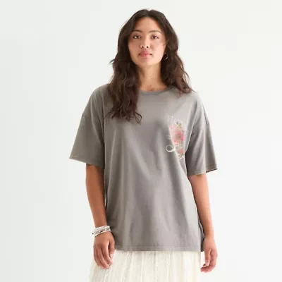 Arizona Womens Juniors Crew Neck Short Sleeve Oversized Graphic T-Shirt