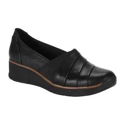 Btrue By Baretraps Gisela Womens Round Closed Toe Slip-On Shoe
