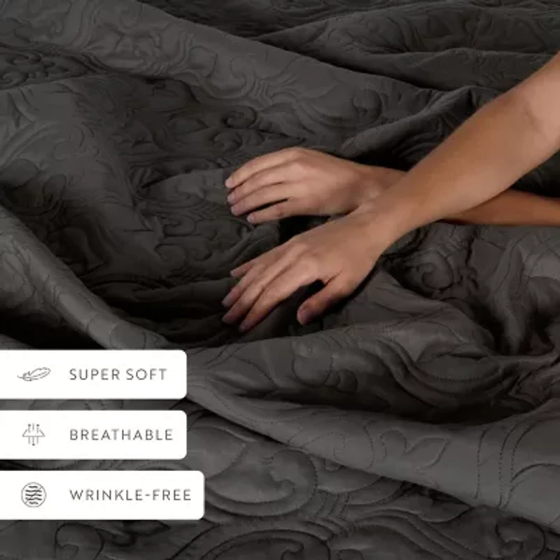 Casual Comfort Premium Ultra Soft Damask Pattern Quilted Coverlet Set