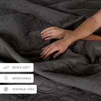 Casual Comfort Premium Ultra Soft Damask Pattern Quilted Coverlet Set