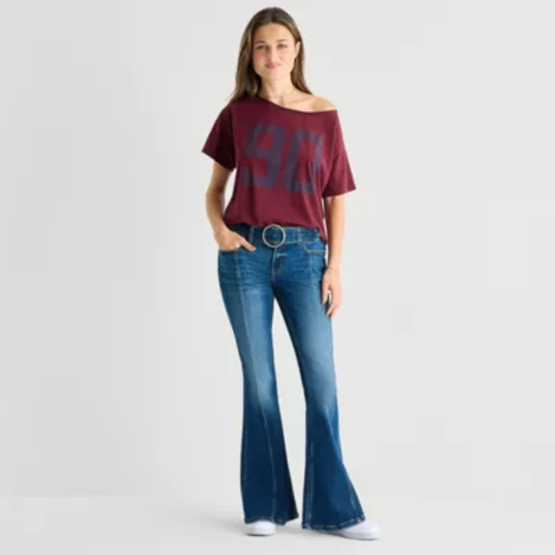 Arizona Womens Juniors Crew Neck Short Sleeve Regular Fit Graphic T-Shirt