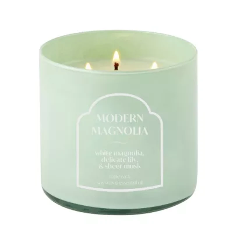 Distant Lands 14oz Modern Magnolia 3-Wick Scented Jar Candle