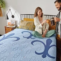 Stearns & Foster 14" Luxury Estate Hybrid Medium Tight Top - Mattress + Box Spring