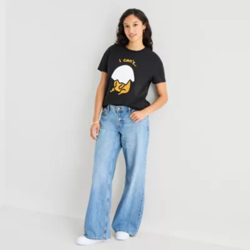Gudetama Boyfriend Tee Womens Juniors Crew Neck Short Sleeve Loose Fit Graphic T-Shirt