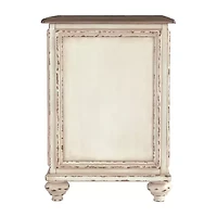Signature Design by Ashley Realyn Chairside End Table