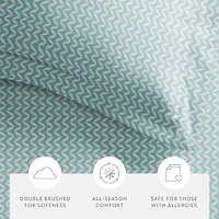 Casual Comfort Premium Ultra Soft 3-pc. Puffed Chevron Print Duvet Cover Set