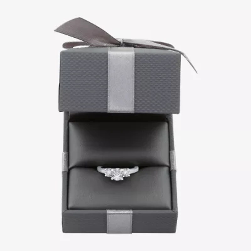 Love Lives Forever (H-I / Si1-Si2) Womens 1 1/2 CT. T.W. Lab Grown White Diamond 10K Gold Round 3-Stone Engagement Ring