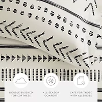 Casual Comfort Arrow Dreams Patterned Duvet Cover Set