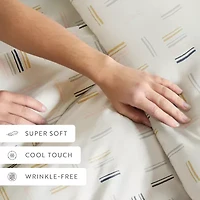 Casual Comfort Geo Dash Patterned Duvet Cover Set