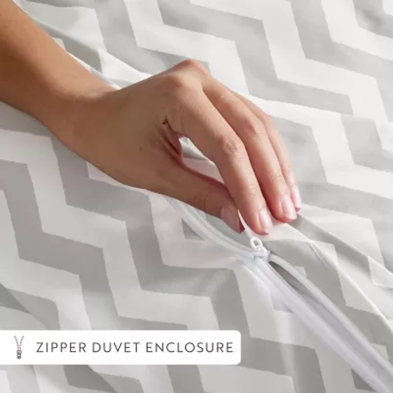 Casual Comfort Premium Ultra Soft Arrow Pattern Duvet Cover Set
