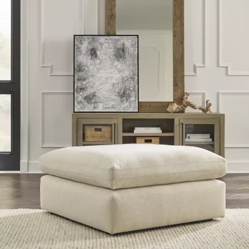 Signature Design by Ashley® Elyza Cushioned Upholstered Ottoman