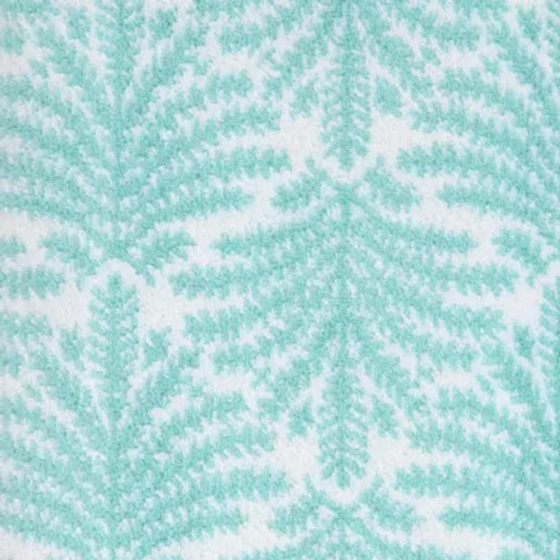 Liz Claiborne Signature Sprigs Plush Bath Towel