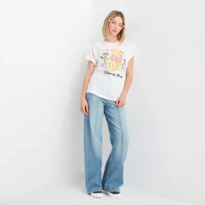 Pooh Boyfriend Womens Crew Neck Short Sleeve Loose Fit Winnie The Juniors Graphic T-Shirt