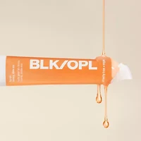 BLK/OPL Lip Oil