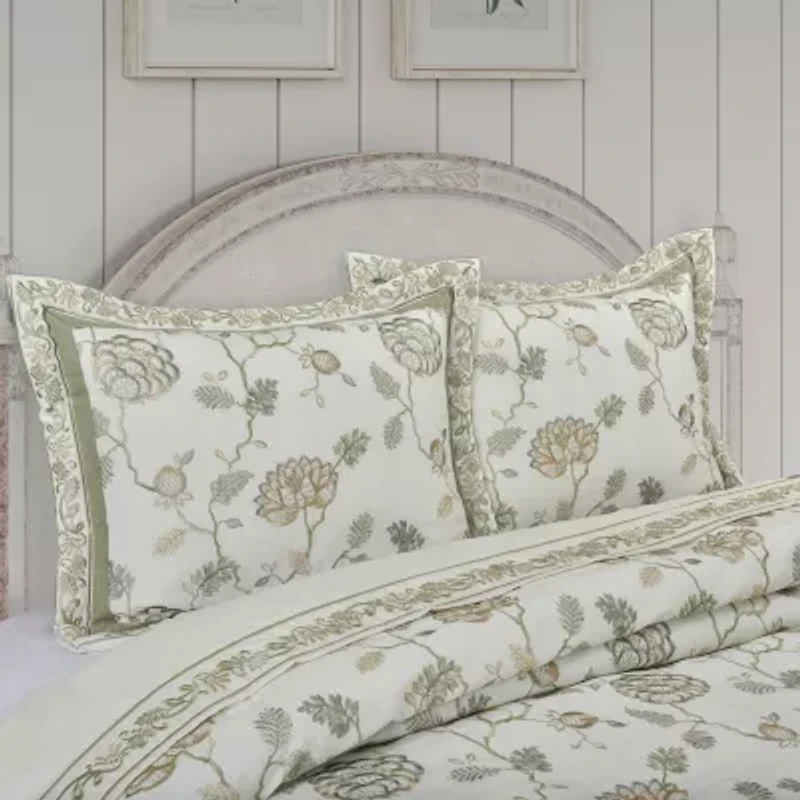 Queen Street Flaire 4-pc. Midweight Comforter Set