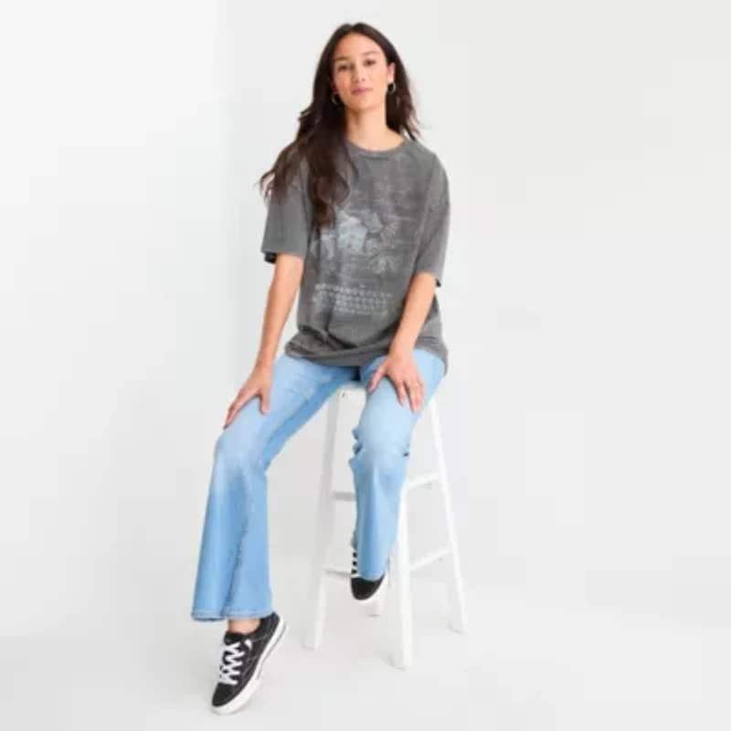 New World Tortured Poet Floral Butterfly Oversized Tee Womens Crew Neck Short Sleeve Loose Fit Juniors Graphic T-Shirt