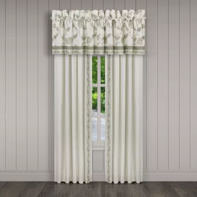 Queen Street Flaire Rod Pocket Blackout Set of 2 Curtain Panel