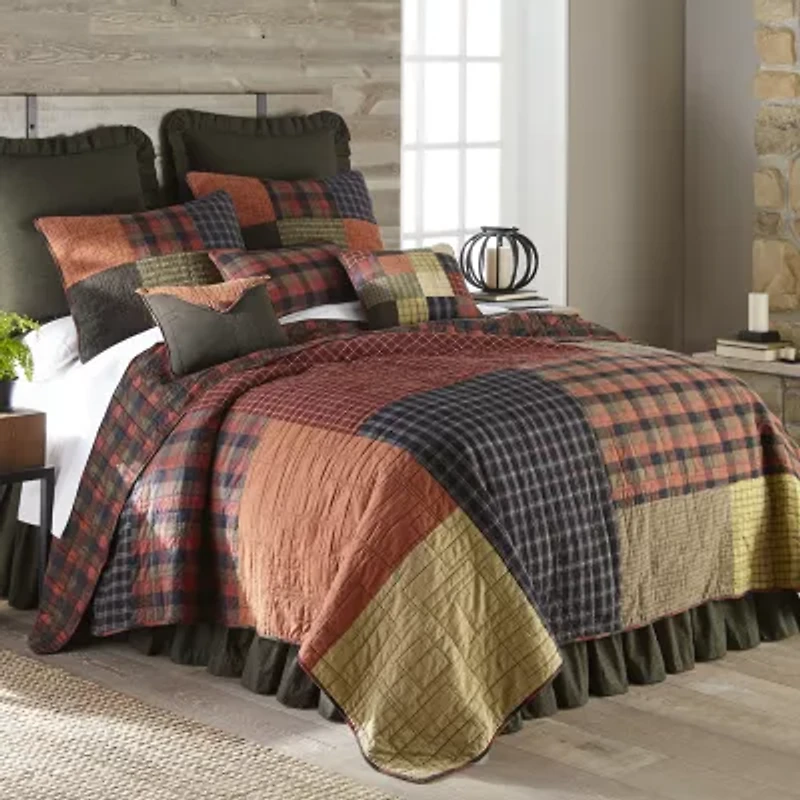 Donna Sharp Woodland Square Quilt