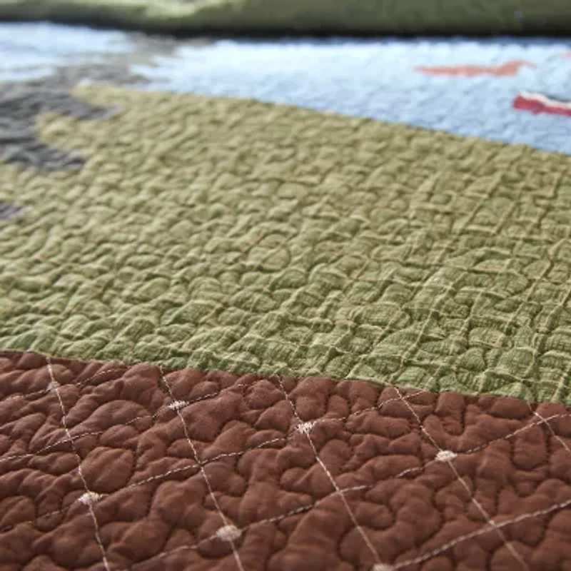 Donna Sharp Bear Lake Quilt