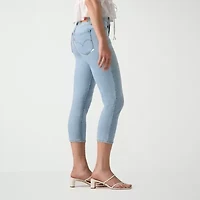Levi's Womens Skinny Mid Rise Regular Fit Capri Pant