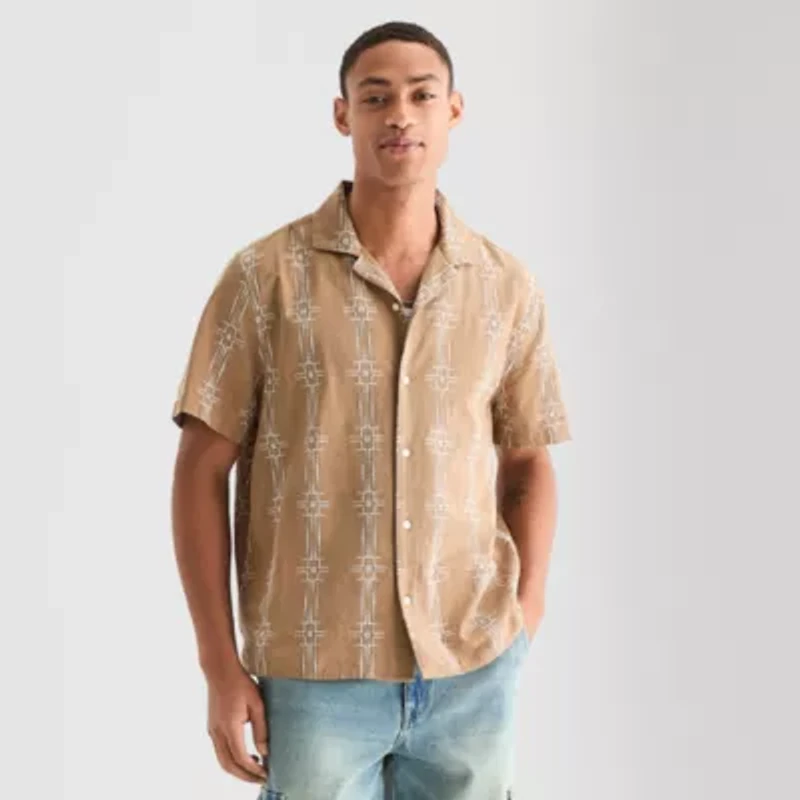 Arizona Mens Short Sleeve Fitted Button-Down Shirt