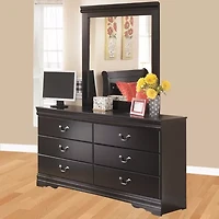 Signature Design by Ashley® Gilmore Dresser