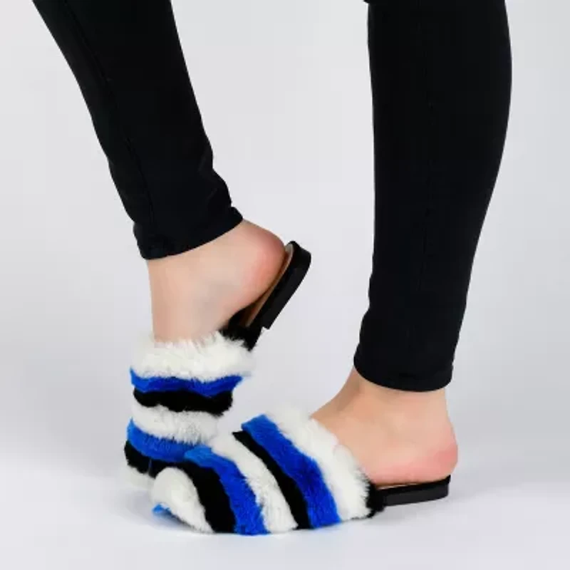 Journee Collection Evelin Womens Round Closed Toe Slip-On Shoe