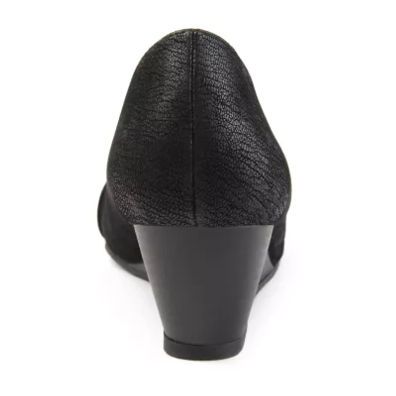 Journee Collection Graysn Womens Round Closed Toe Wedge Heel Pumps