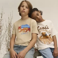 Levi's Girls Crew Neck Short Sleeve Oversized Graphic T-Shirt