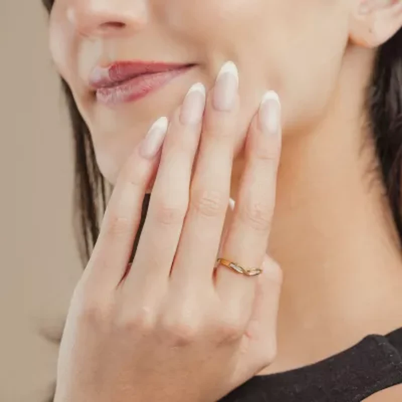 Womens White Diamond 10K Gold Wedding Band