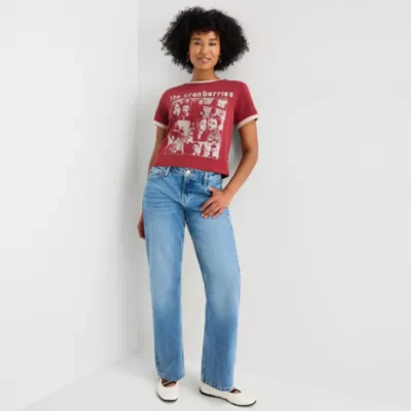 New World Cranberries Womens Juniors Crew Neck Short Sleeve Regular Fit Graphic T-Shirt