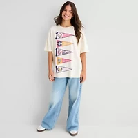 Hello Kitty Pennant Oversize Tee Womens Juniors Crew Neck Short Sleeve Oversized Graphic T-Shirt