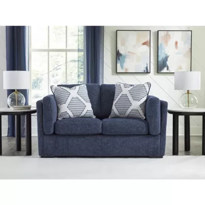 Signature Design by Ashley Evansley Loveseat