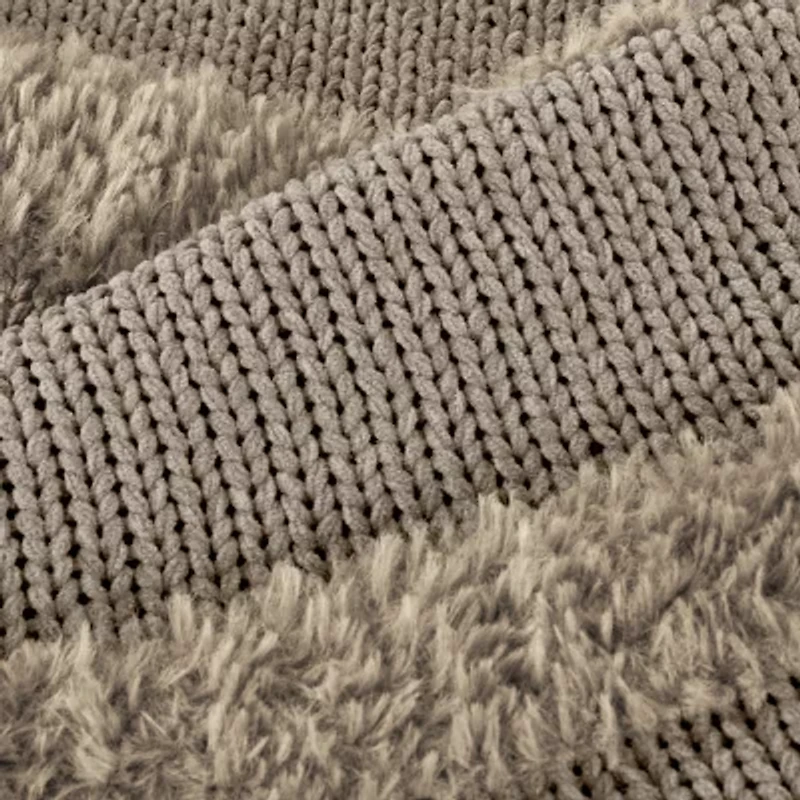 Modern Threads Acrylic Faux Fur Farrah Reversible Midweight Throw