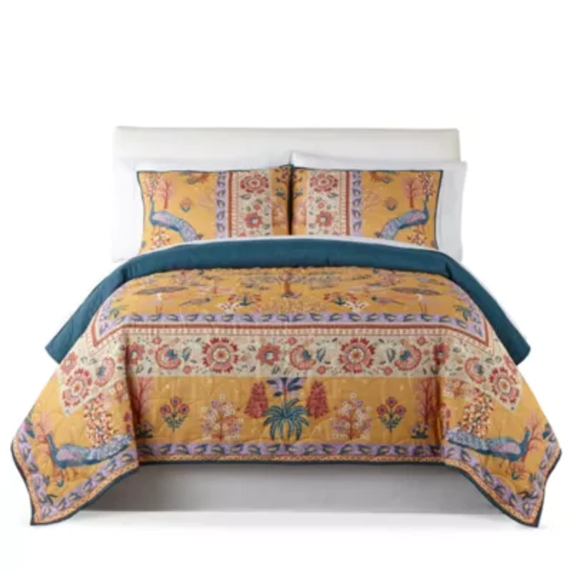Distant Lands Ophelia Quilt Set