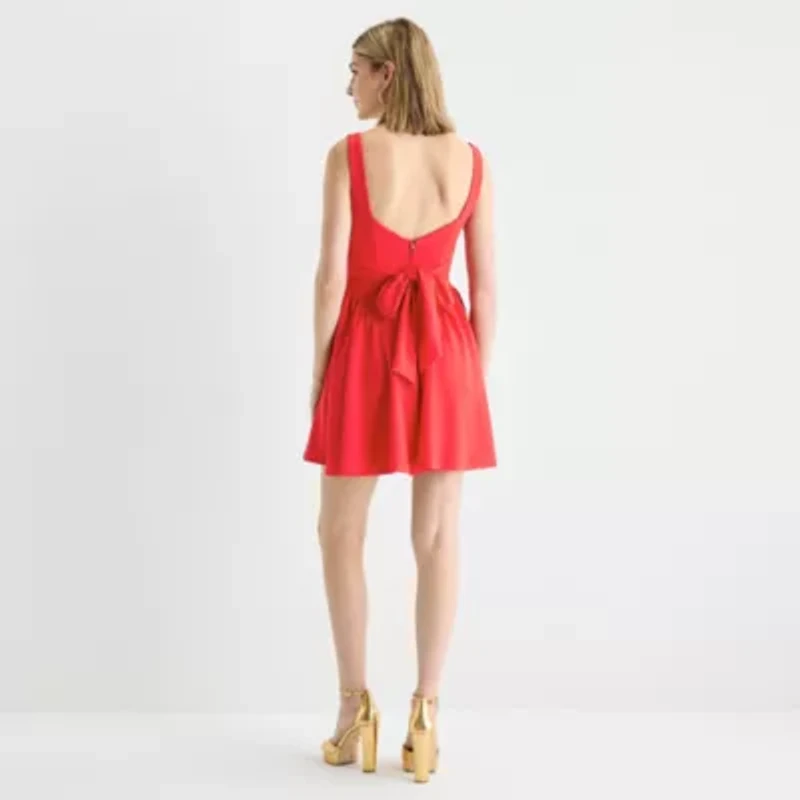 Emerald Sundae Womens Juniors V Neck Sleeveless Fit + Flare Dress