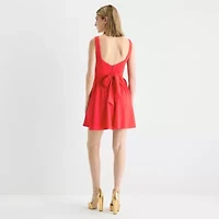Emerald Sundae Womens Juniors V Neck Sleeveless Fit + Flare Dress