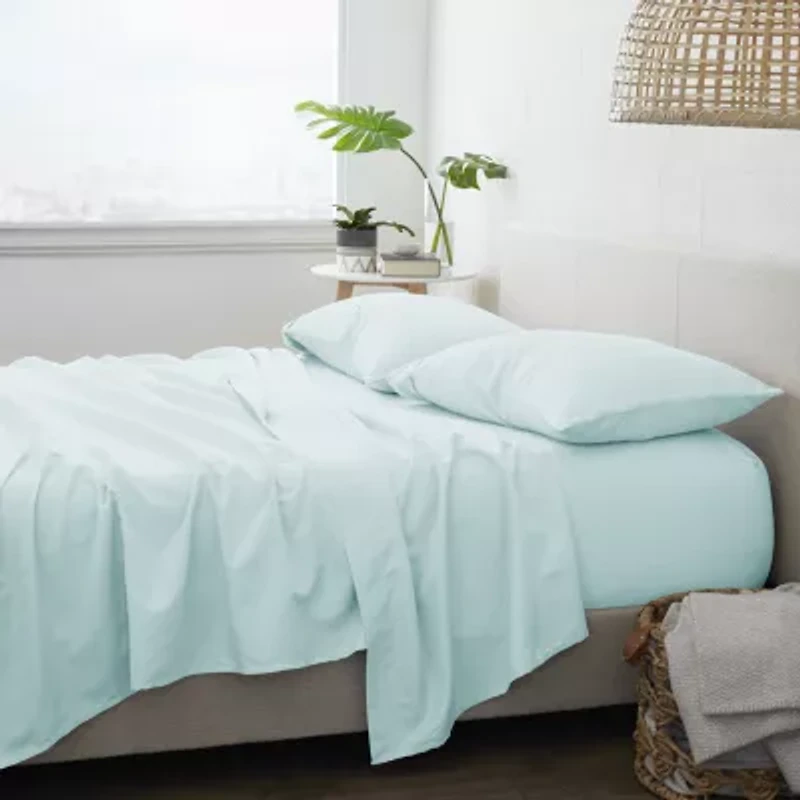 Casual Comfort™ Premium Ultra Soft Microfiber Wrinkle Free 4 Piece Sheet Set or 2 Pillowcases