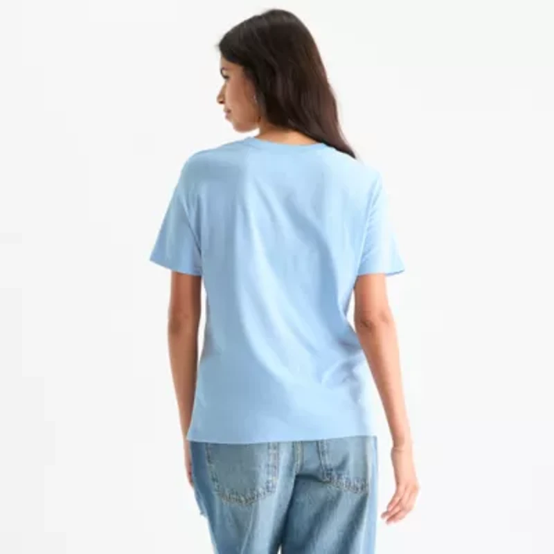 Tuxedosam Friend Of The Month Boyfriend Womens Juniors Crew Neck Short Sleeve Regular Fit Hello Kitty Graphic T-Shirt