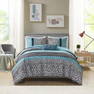 Intelligent Design Camille Comforter Set with decorative pillow