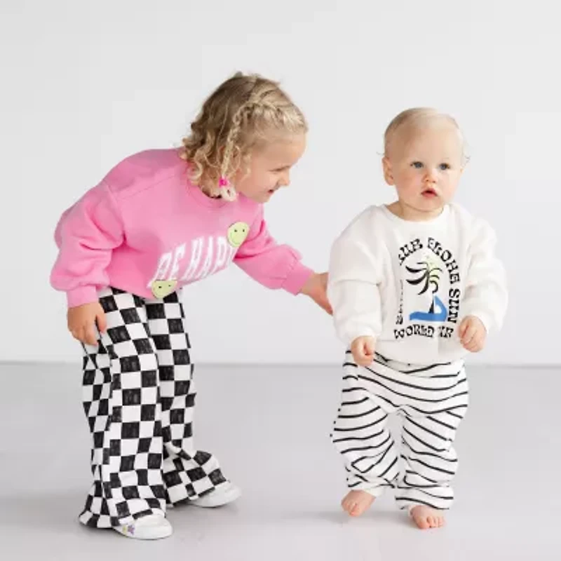 Grayson Little Toddler Girls Crew Neck Fleece Long Sleeve Sweatshirt