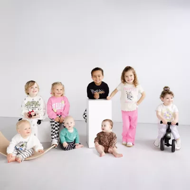 Grayson Little Toddler Girls Crew Neck Fleece Long Sleeve Sweatshirt