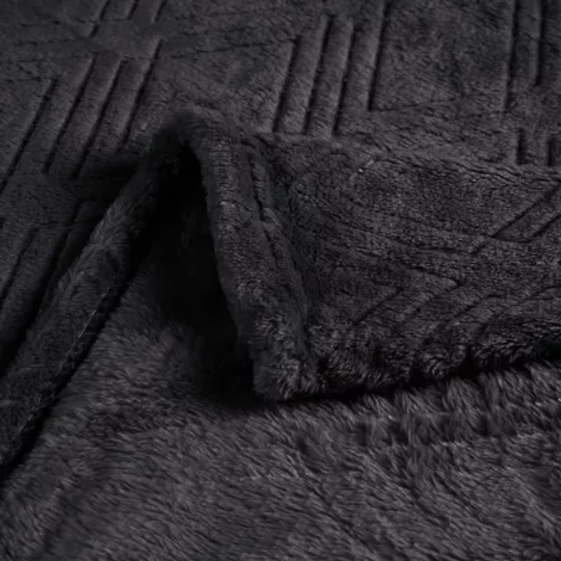 SUPERIOR® Alaska Diamond Quilted Polyester Fleece Multi-Use Throw
