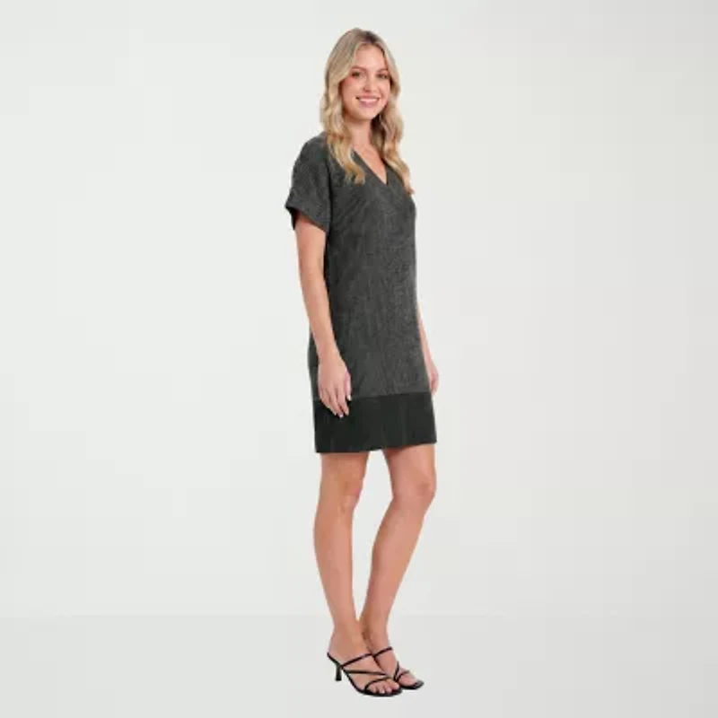 24seven Comfort Apparel Womens V Neck Short Sleeve Shift Dress