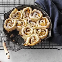 Taste of Home 10" Pre-Seasoned Cast Iron Skillet